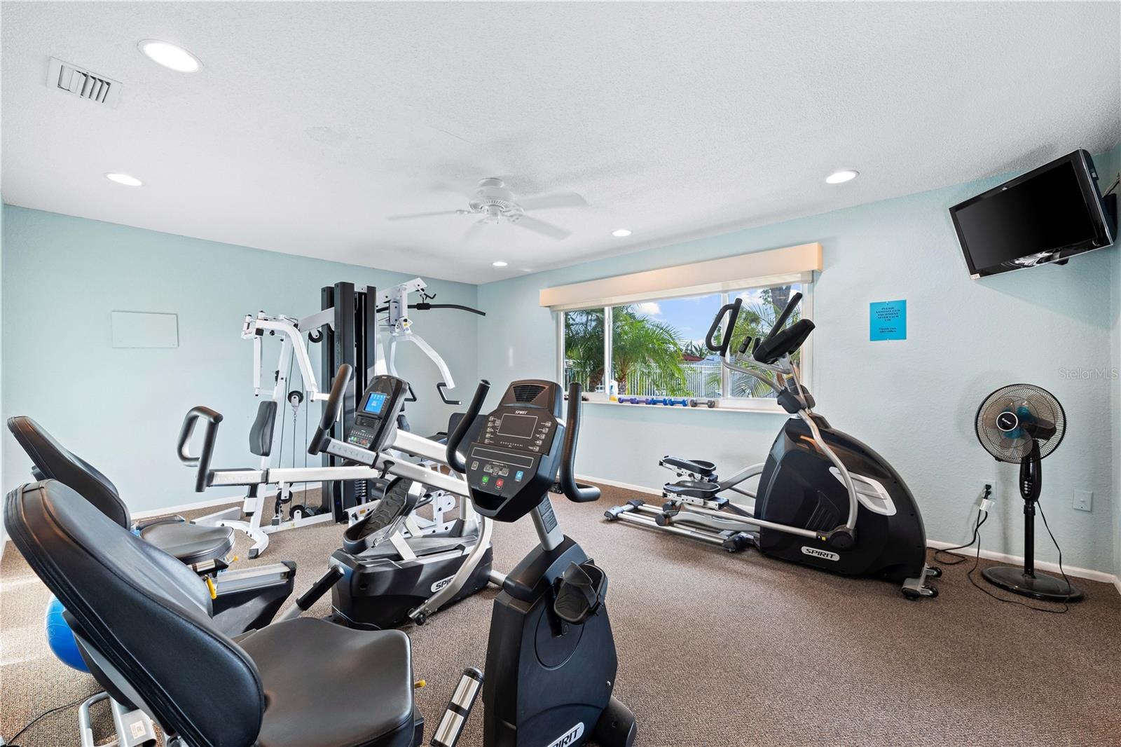 Image 65 of 76 For 2419 Riverbluff Parkway V233