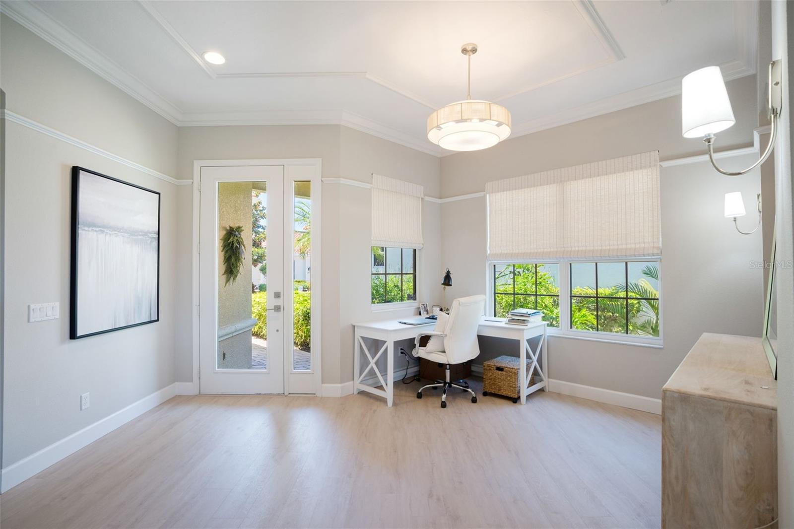 Image 7 of 43 For 7164 Rue De Palisades  5
