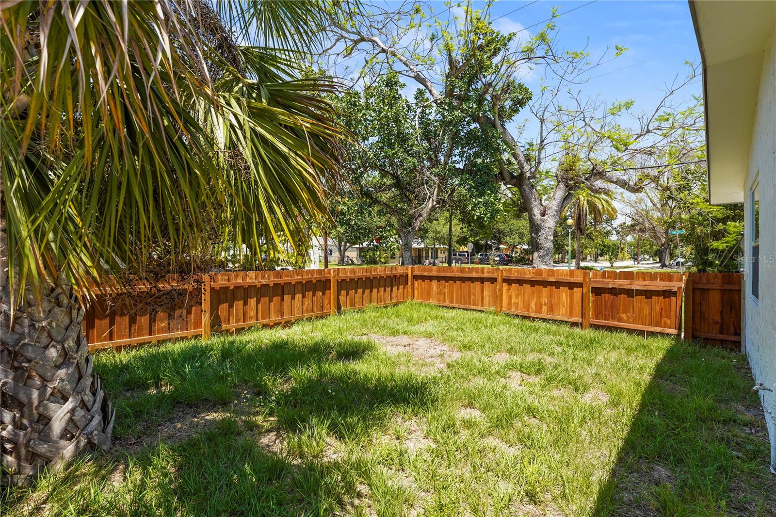 Image 38 of 39 For 515 Osprey Avenue