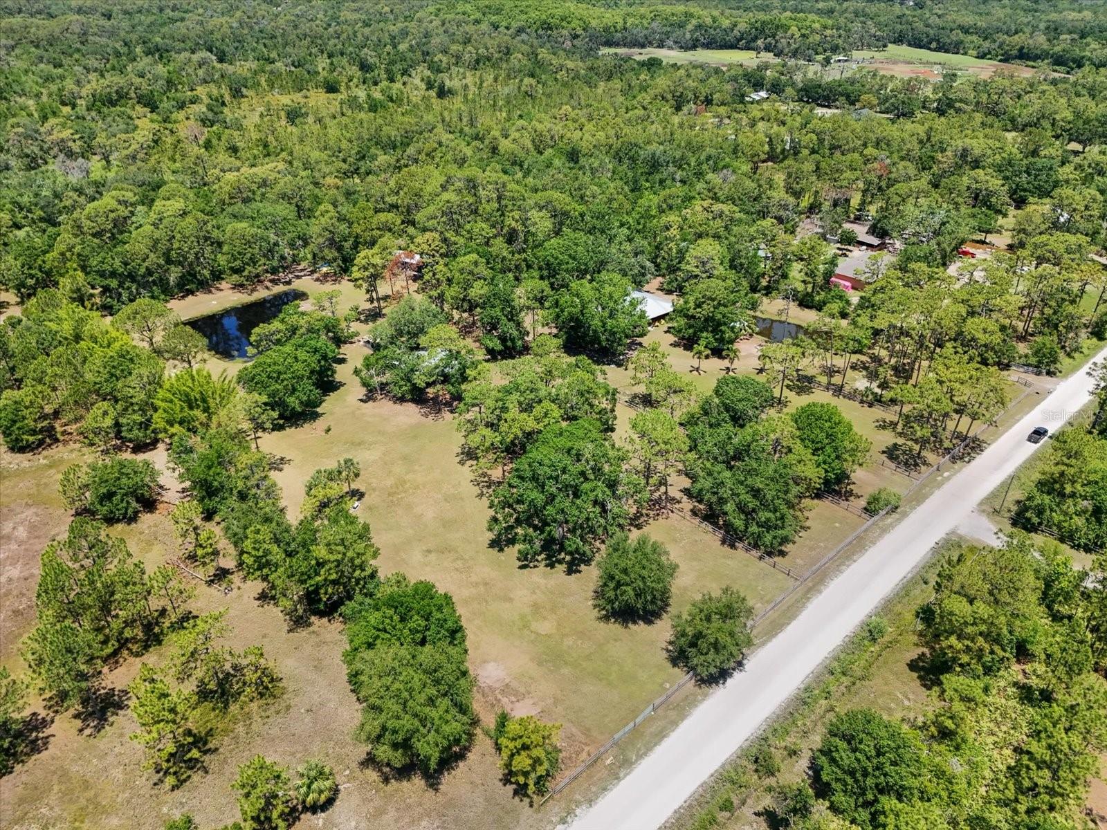 Image 53 of 68 For 13719 Seminole Trail