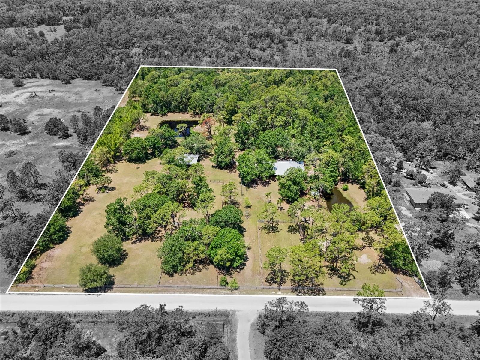 Image 55 of 68 For 13719 Seminole Trail
