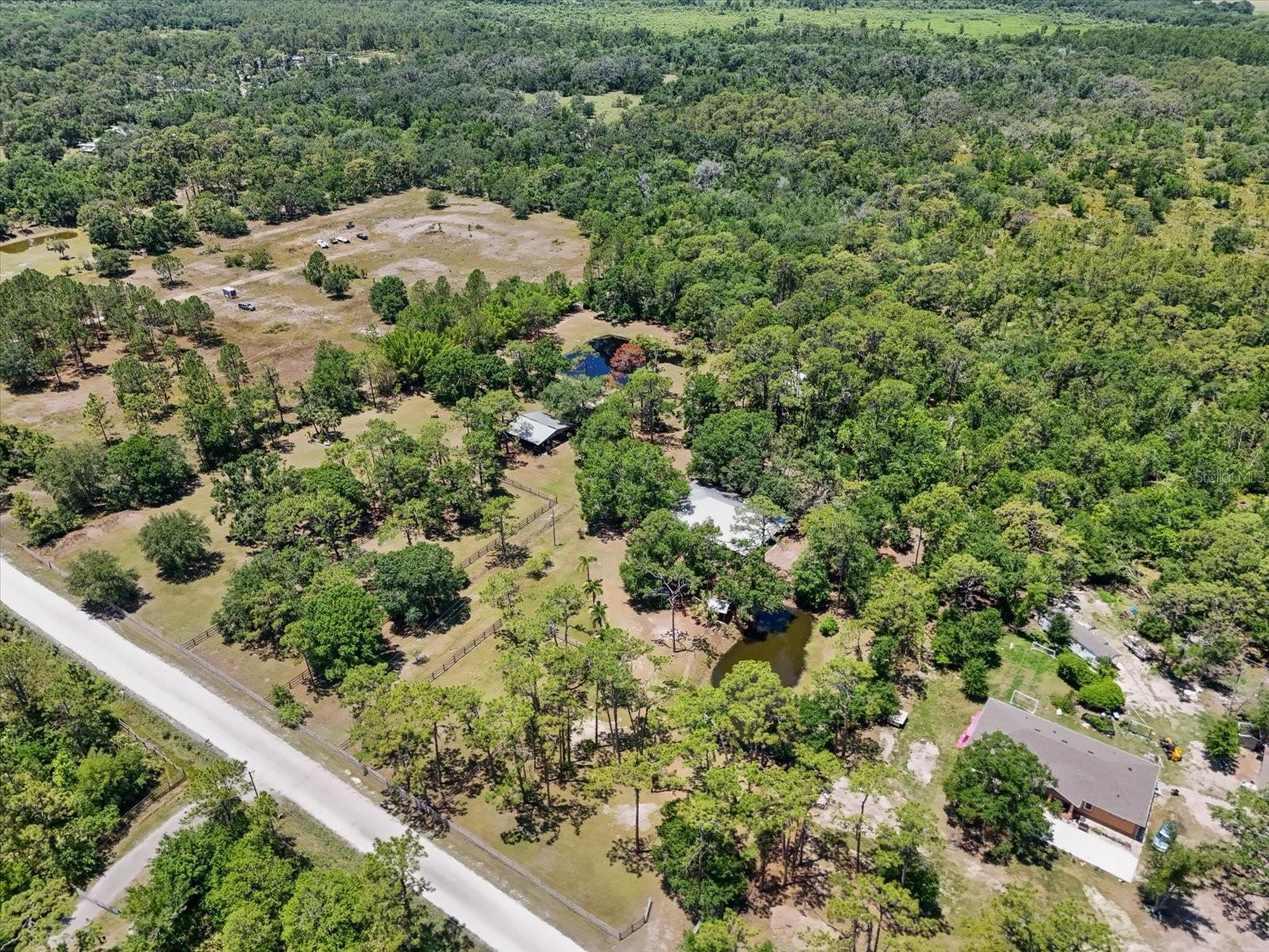 Image 56 of 68 For 13719 Seminole Trail
