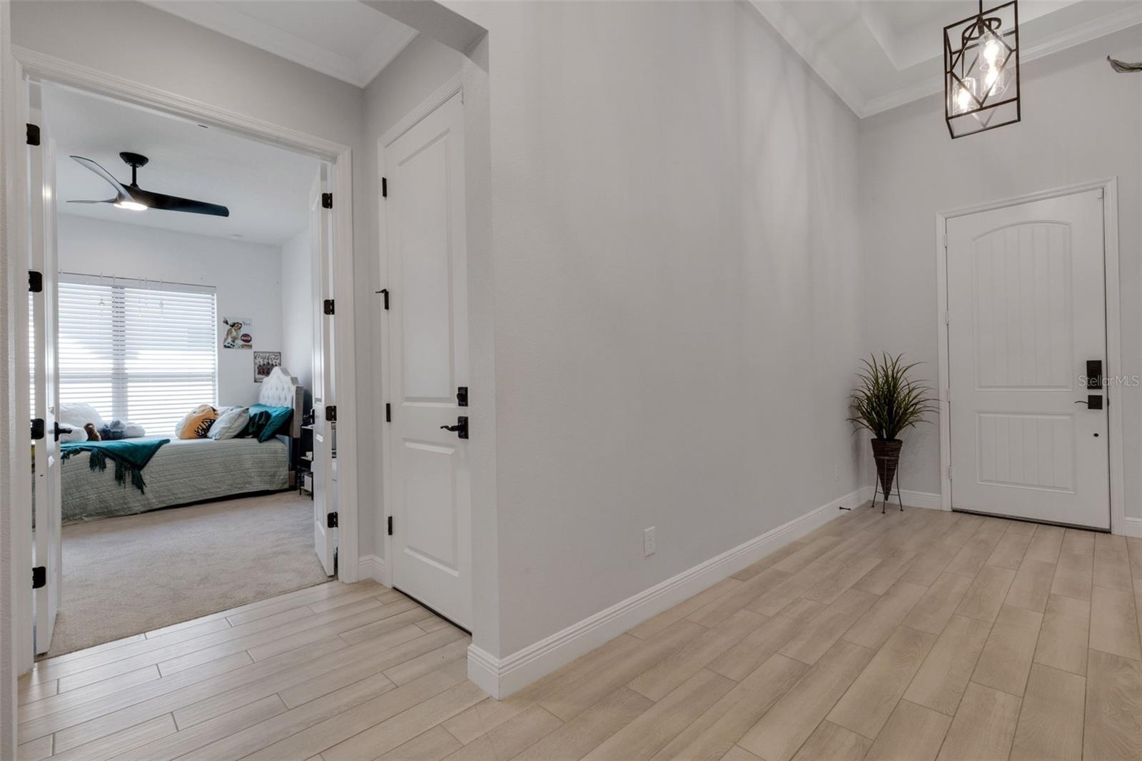 Image 35 of 62 For 204 Corelli Drive