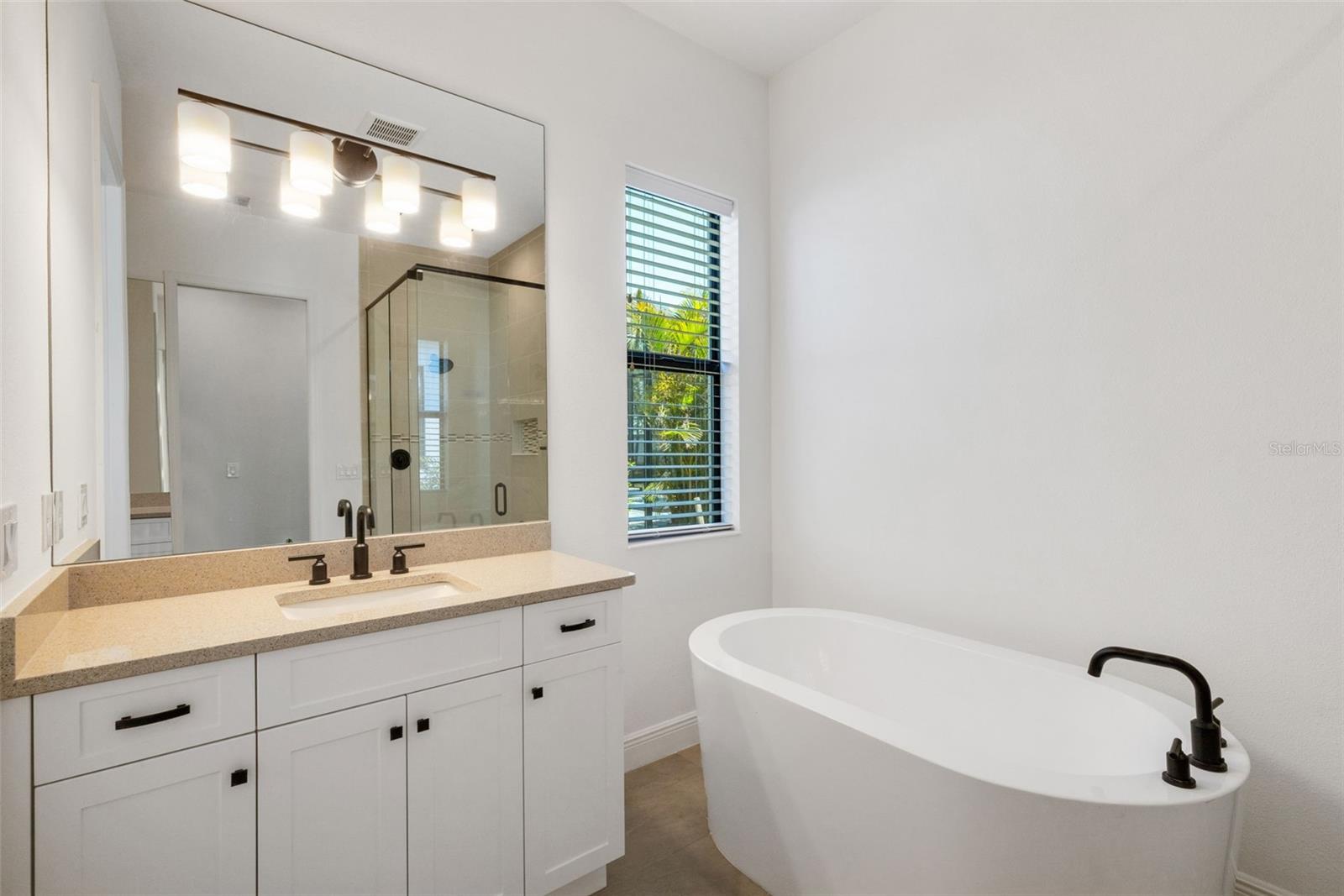 Image 61 of 62 For 204 Corelli Drive