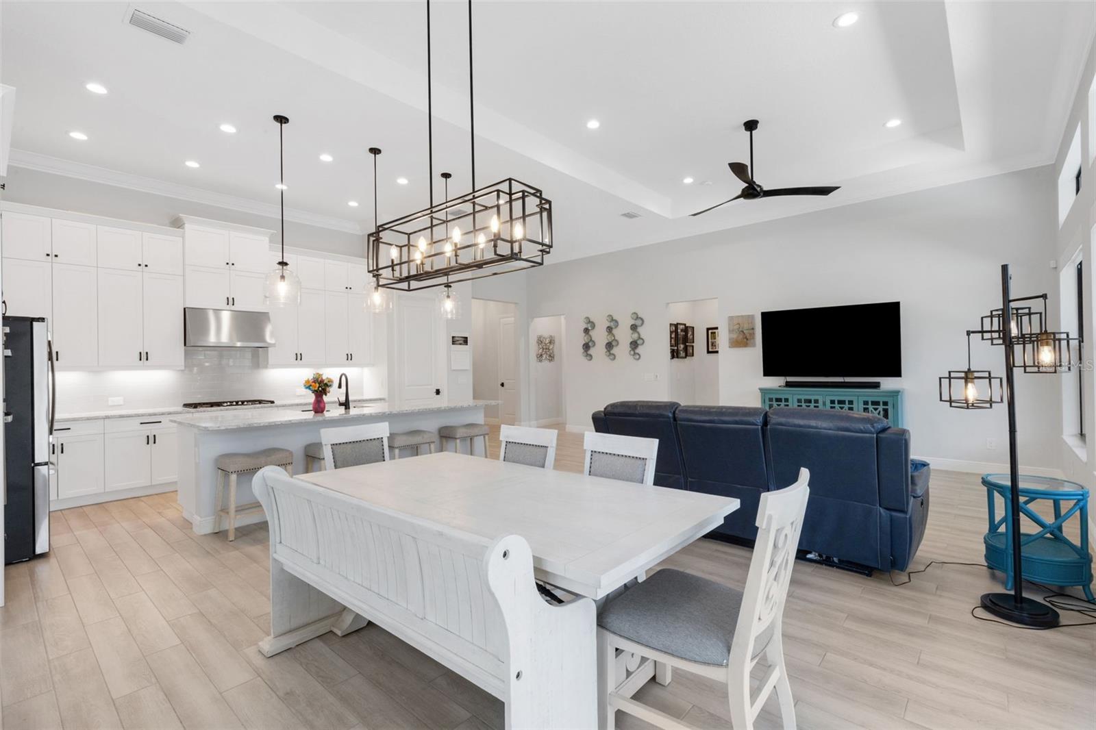 Image 9 of 62 For 204 Corelli Drive