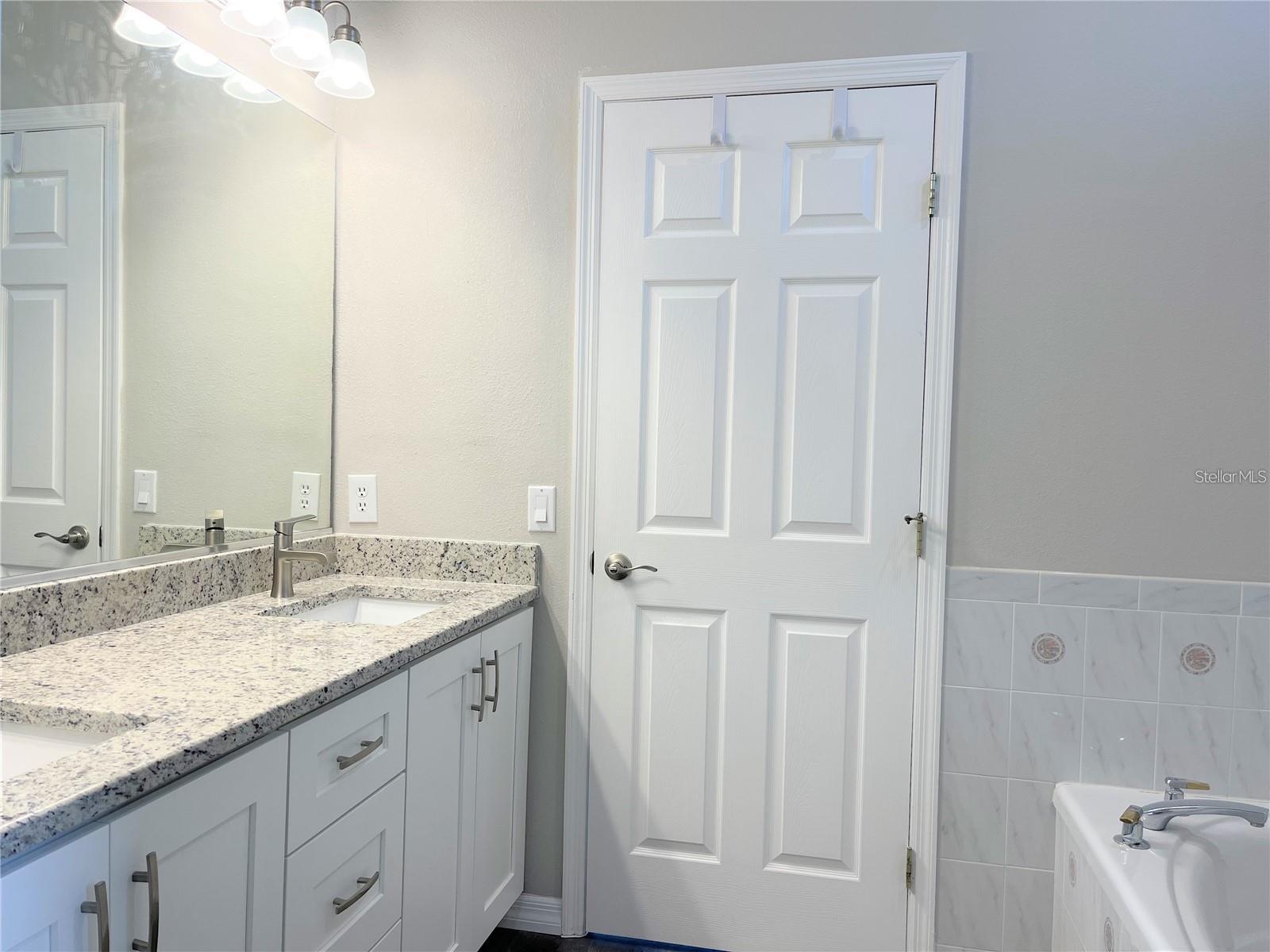 Image 16 of 29 For 814 128th Street Ne