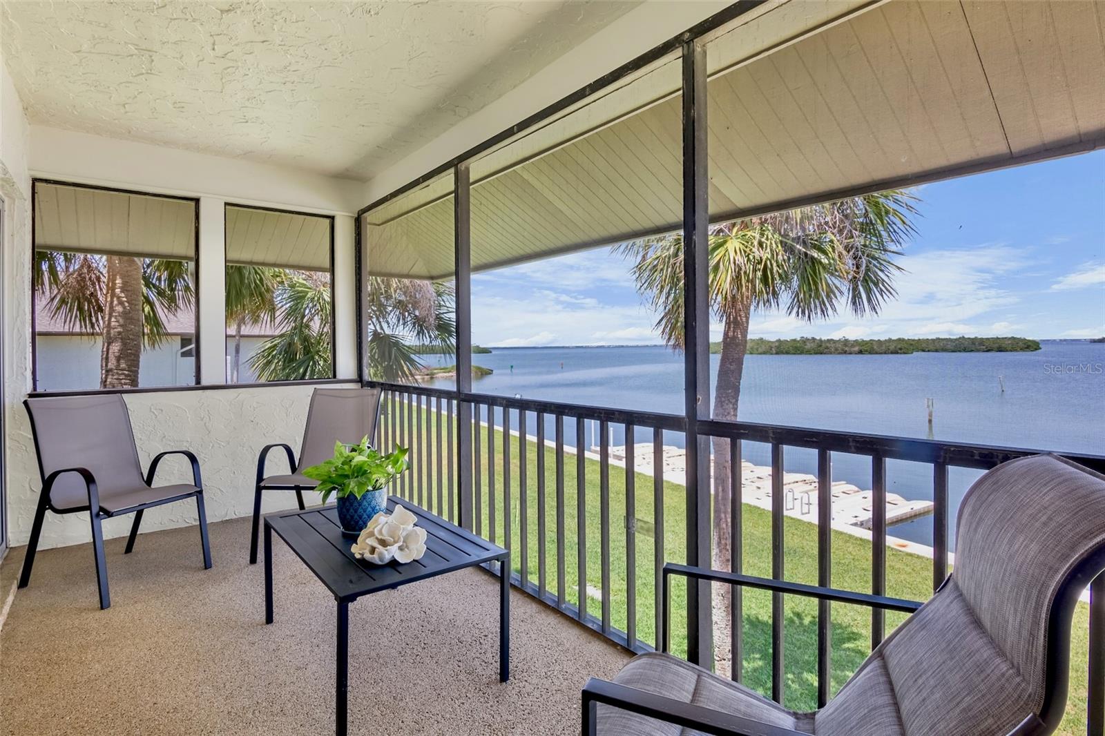 Image 14 of 44 For 4234 Gulf Of Mexico Drive G2