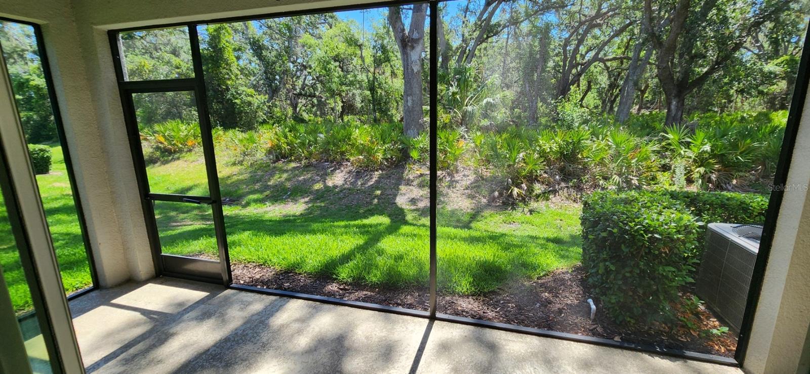 Image 10 of 30 For 2411 Midnight Pearl Drive