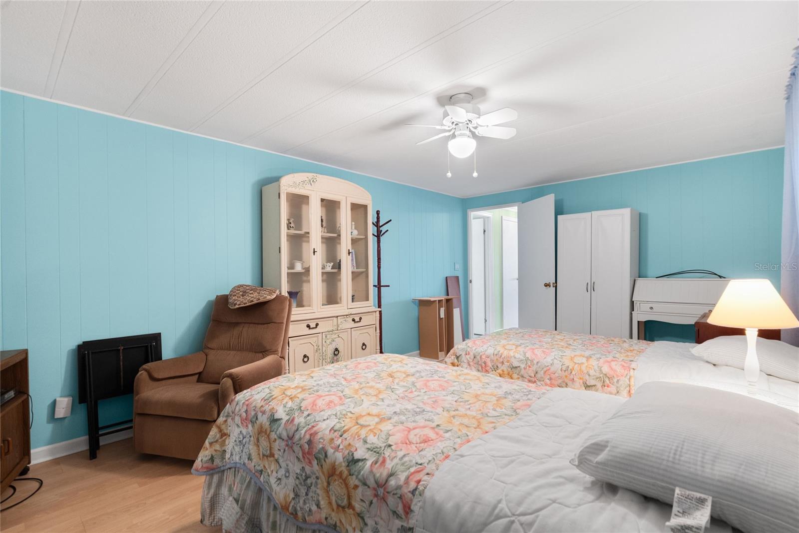 Image 24 of 44 For 307 White Oak Way