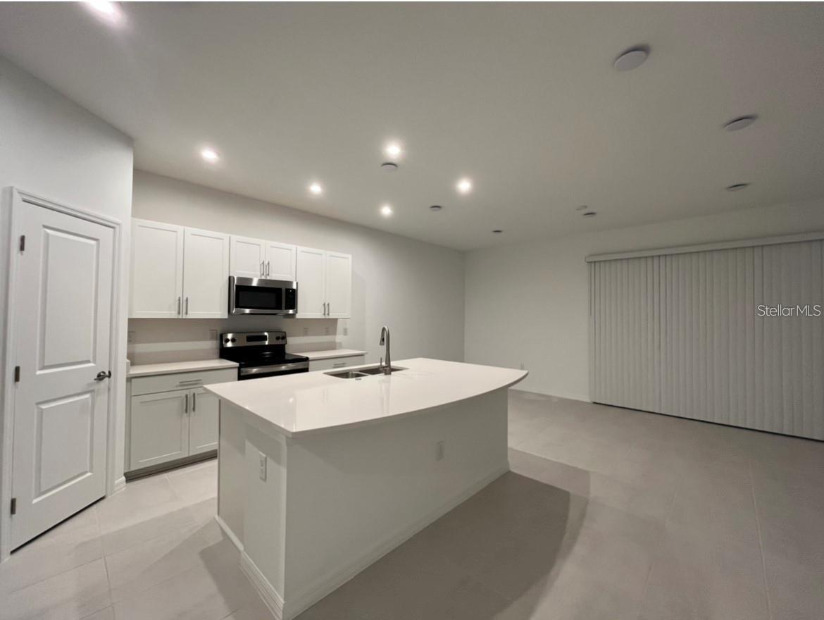 Image 12 of 32 For 8589 Lunar Skye Street