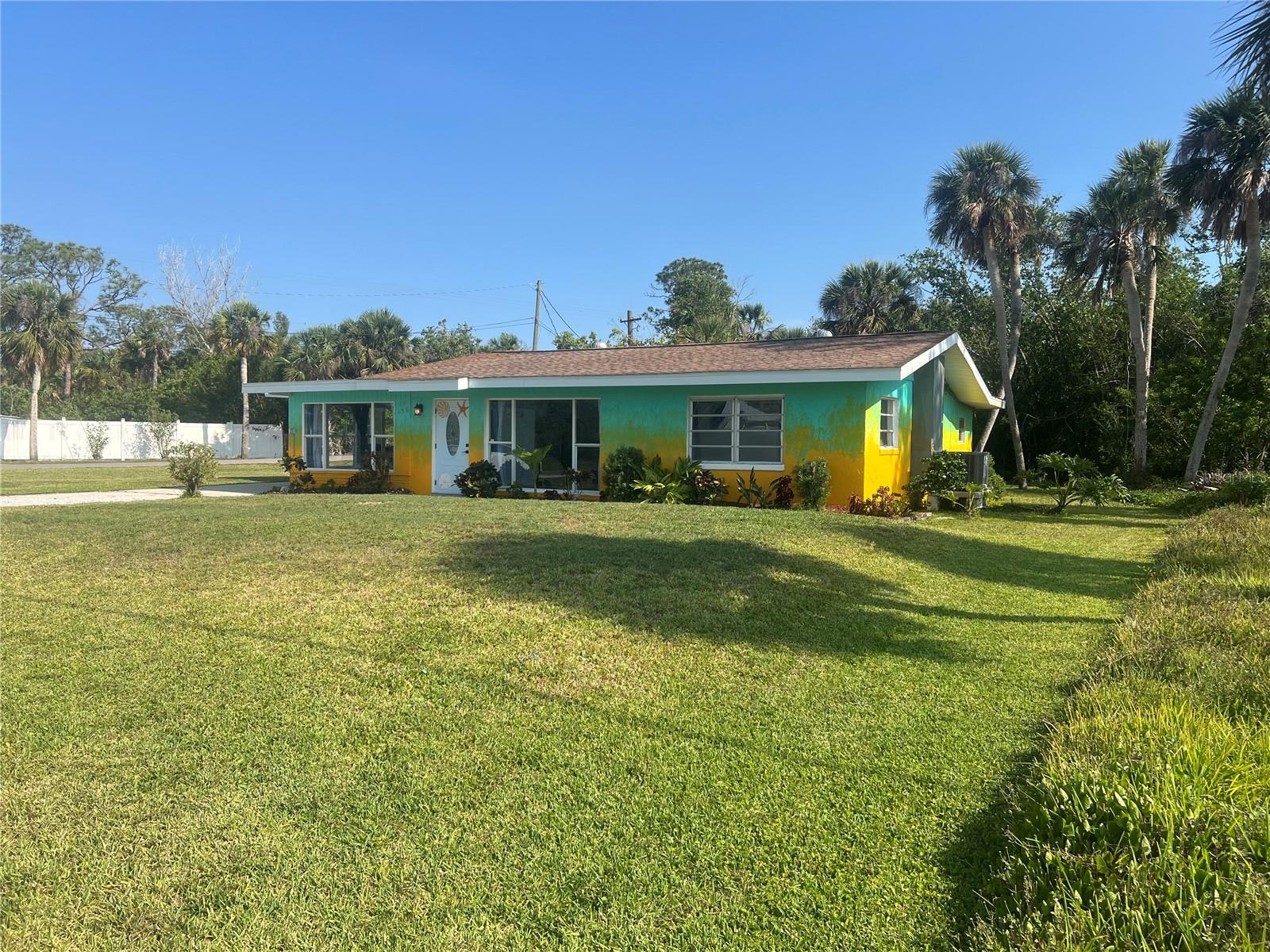 Details for 156 Myakka Road, VENICE, FL 34293