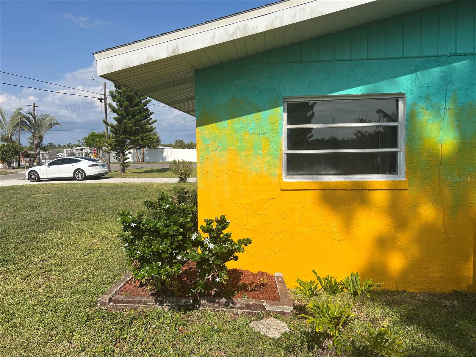 Image 12 of 62 For 156 Myakka Road