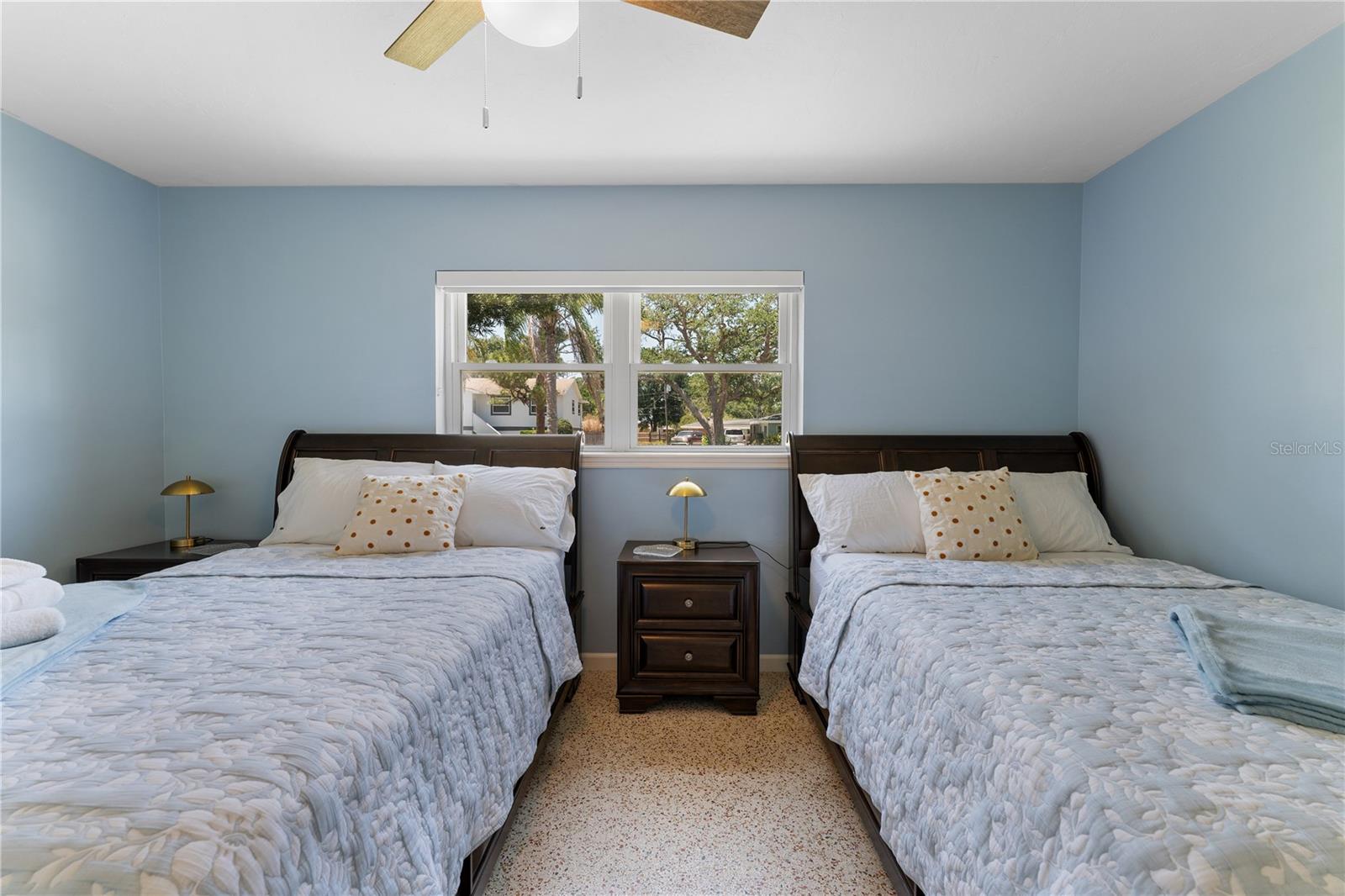 Image 18 of 48 For 138 Pearl Avenue