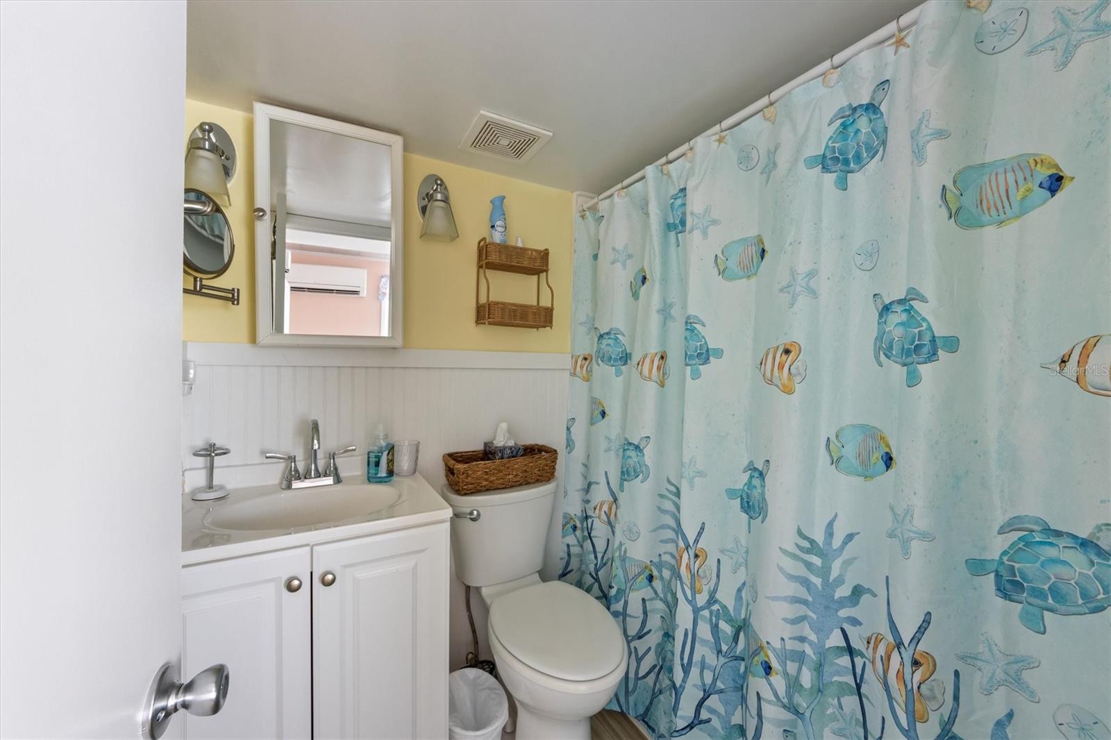 Image 9 of 21 For 2601 Gulf Drive N 733