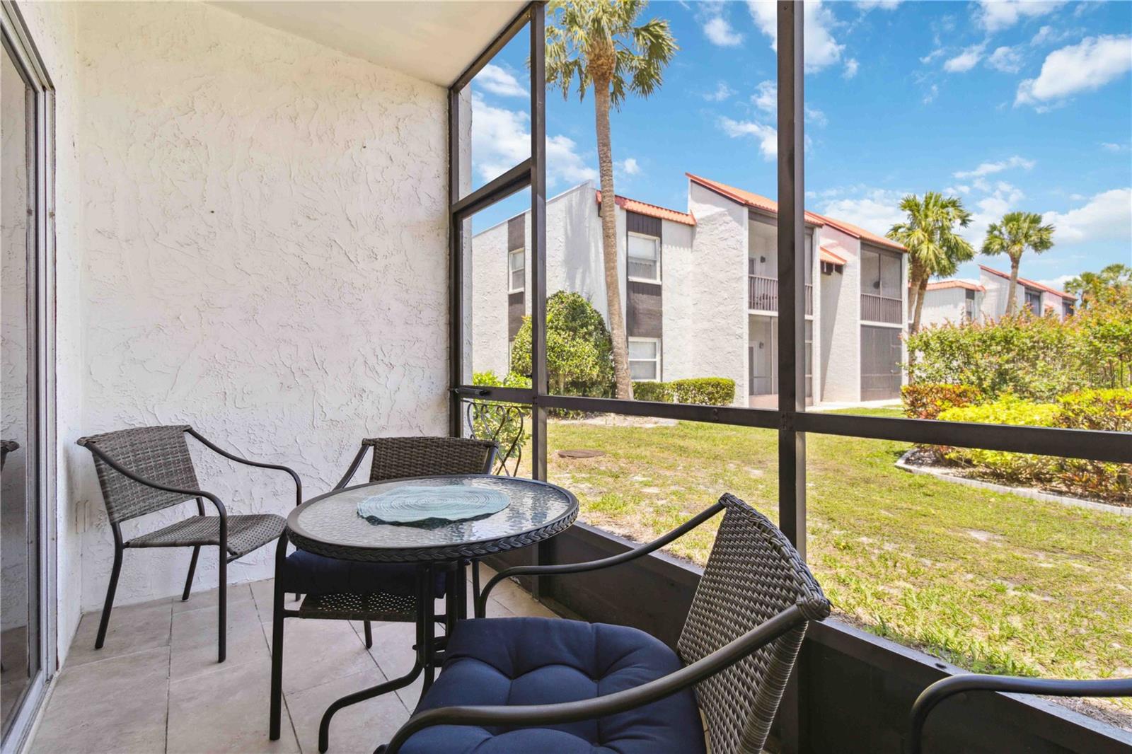 Image 21 of 29 For 3269 Beneva Road 103