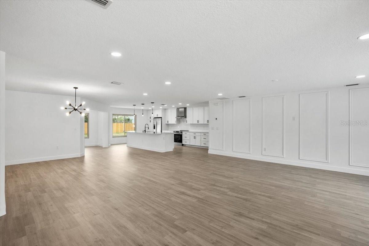 Image 6 of 22 For 2881 48th Way E