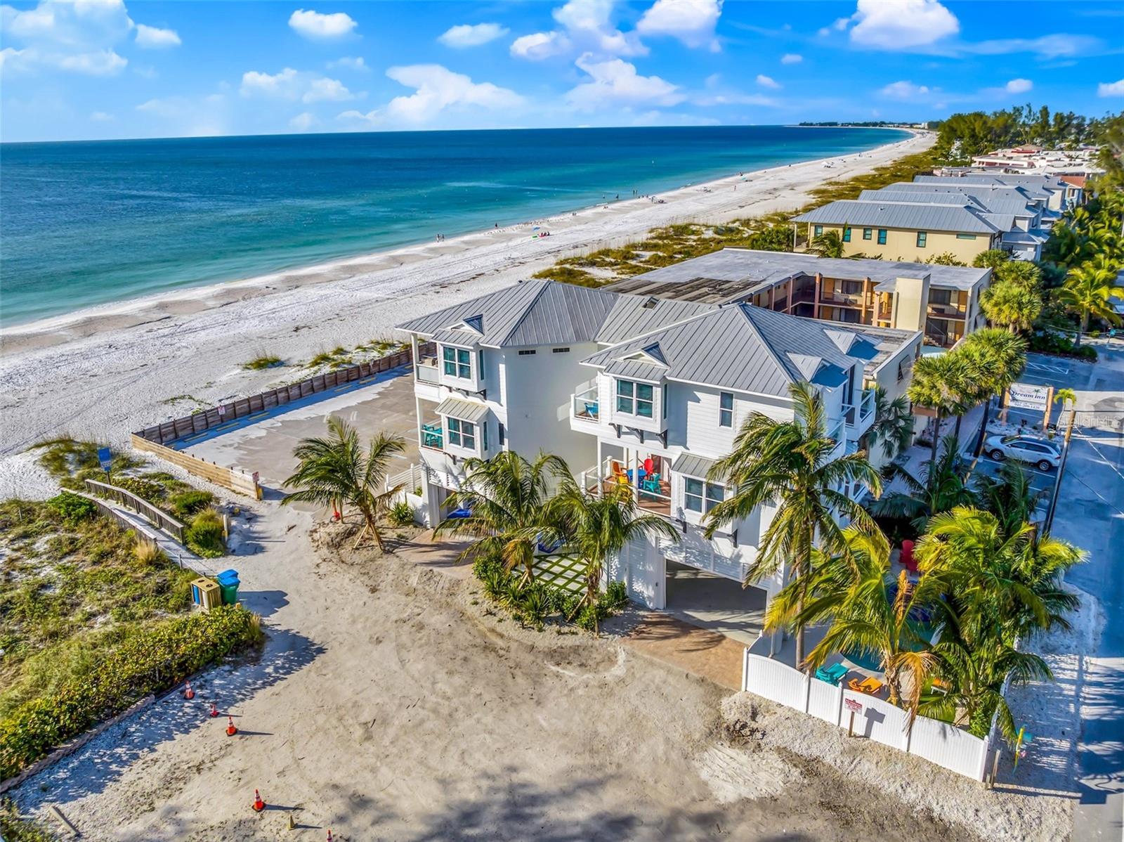 Image 2 of 53 For 2500 Gulf Drive N