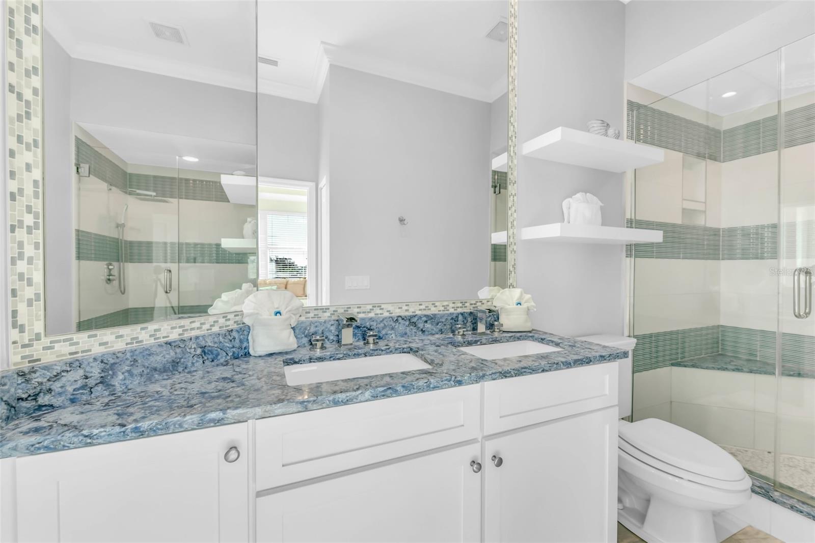 Image 36 of 53 For 2500 Gulf Drive N