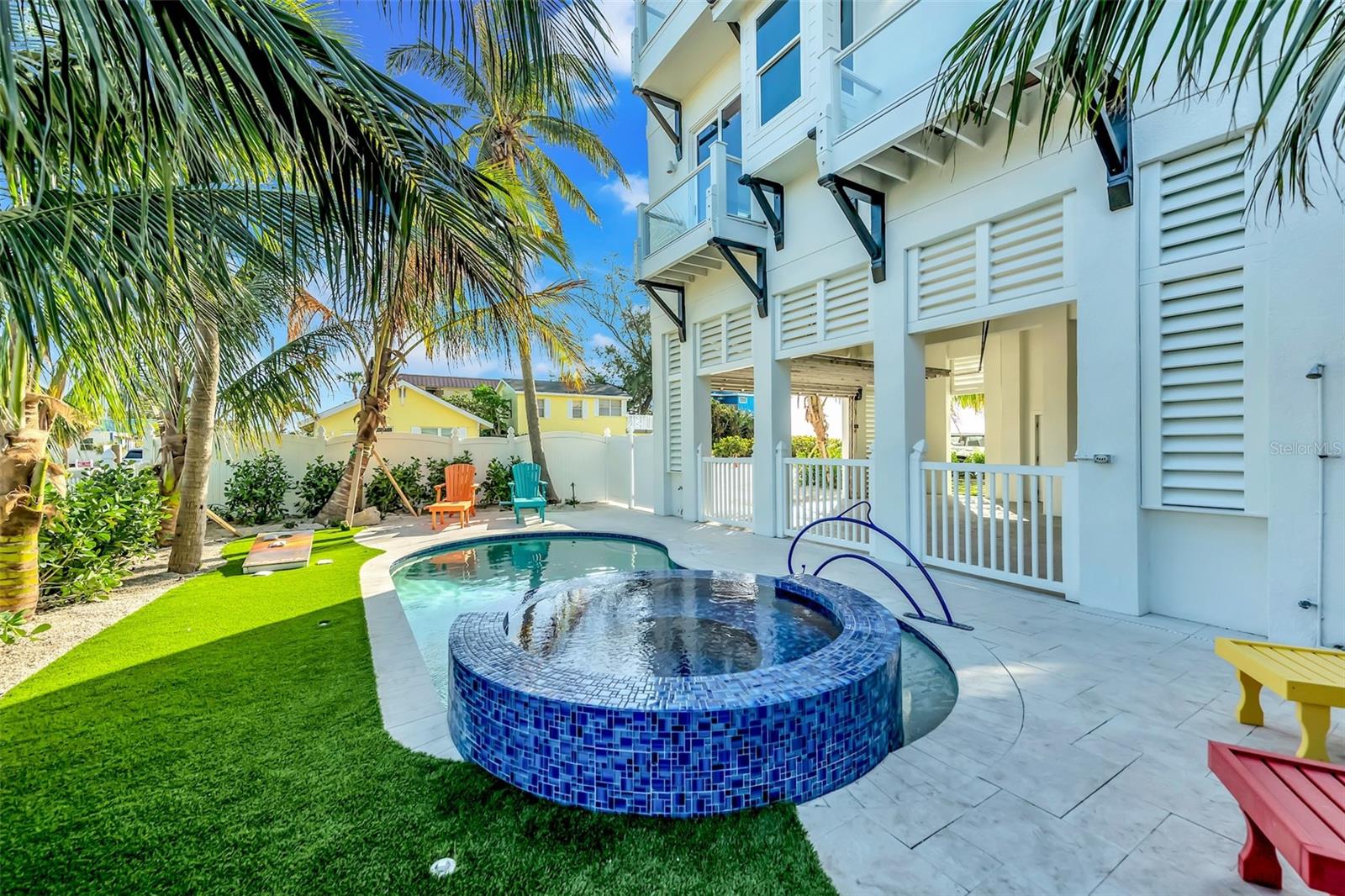 Image 38 of 53 For 2500 Gulf Drive N