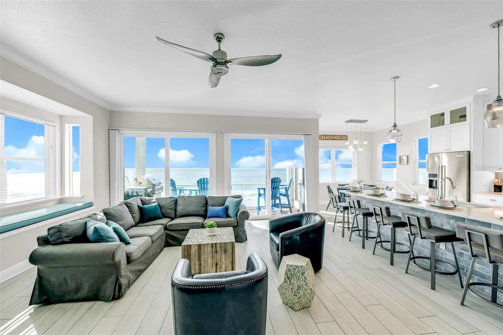 Image 4 of 53 For 2500 Gulf Drive N