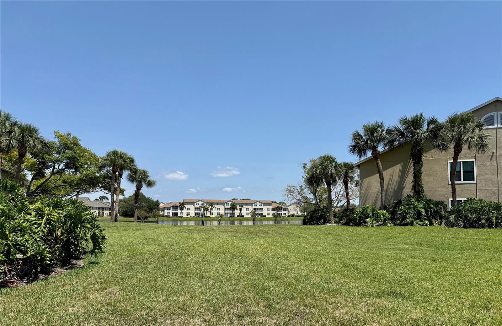Image 16 of 17 For 4037 Crockers Lake Boulevard 14