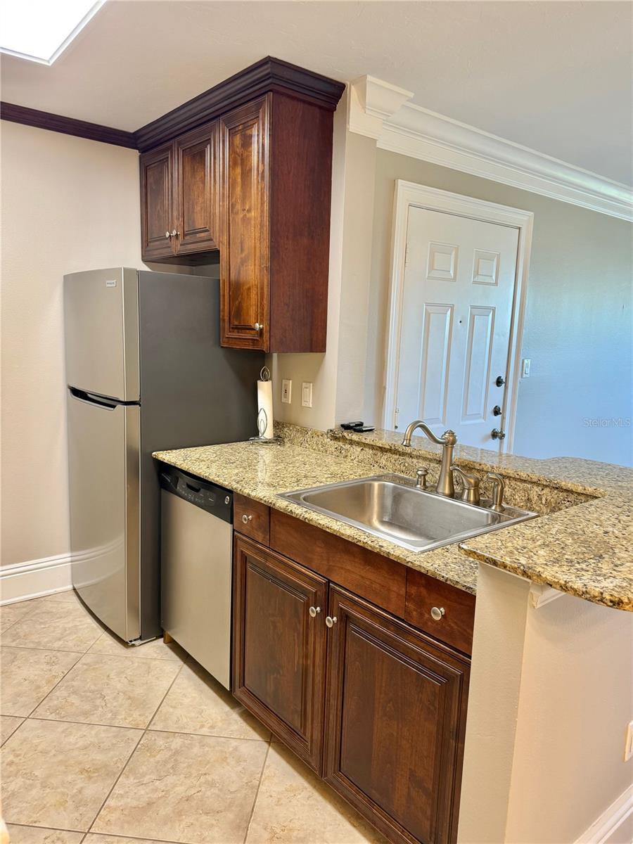 Image 7 of 17 For 4037 Crockers Lake Boulevard 14
