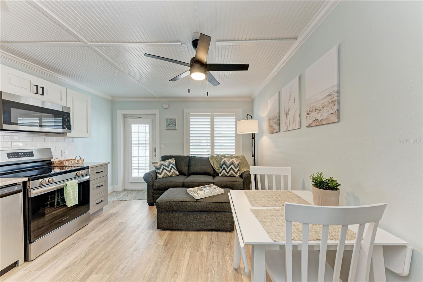 Image 10 of 26 For 301 Highland Avenue 3