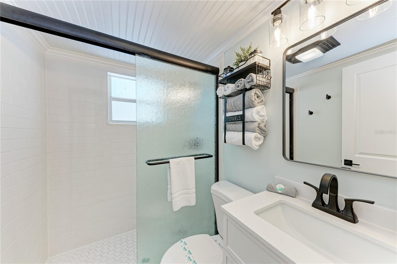 Image 15 of 26 For 301 Highland Avenue 3