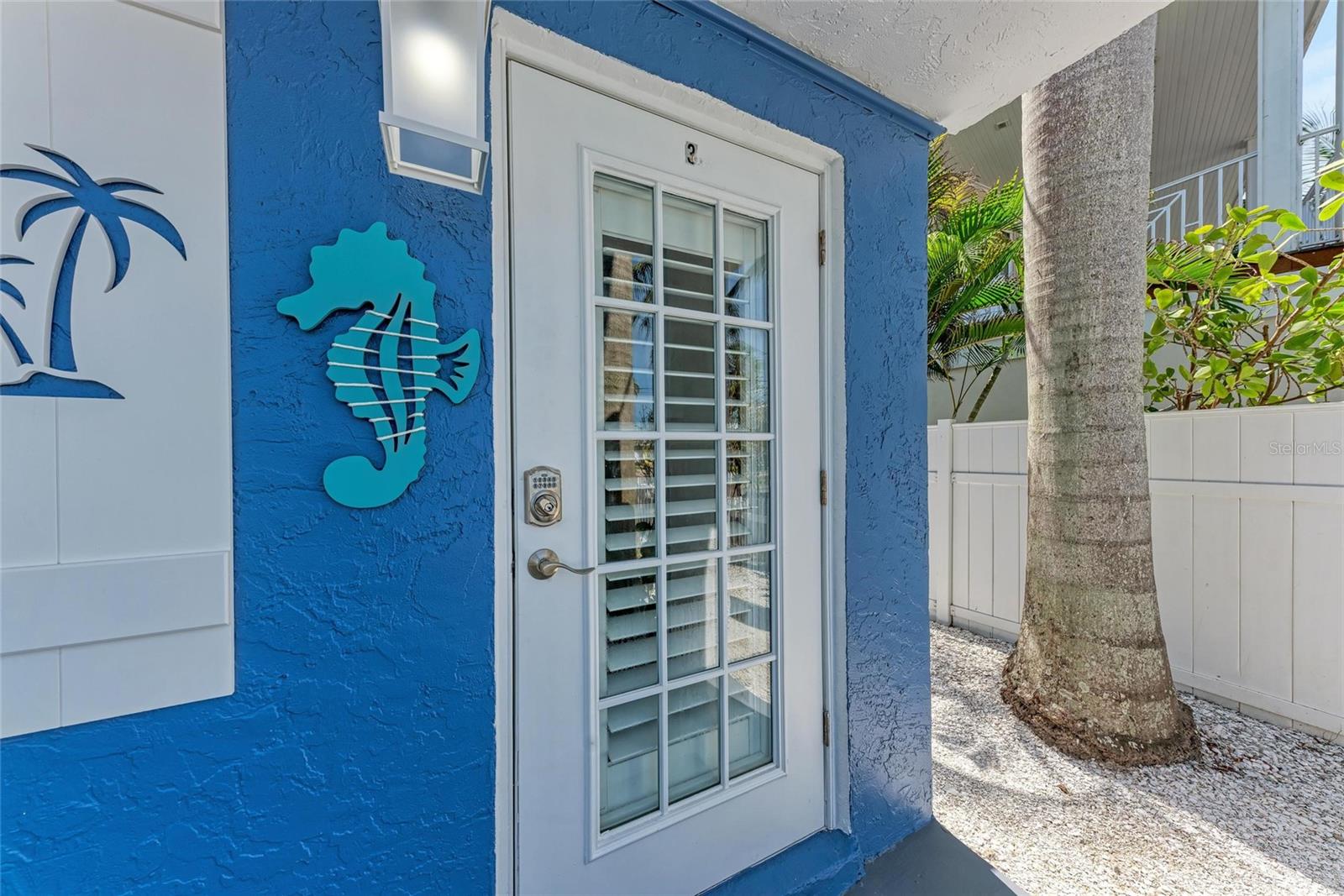 Image 5 of 26 For 301 Highland Avenue 3