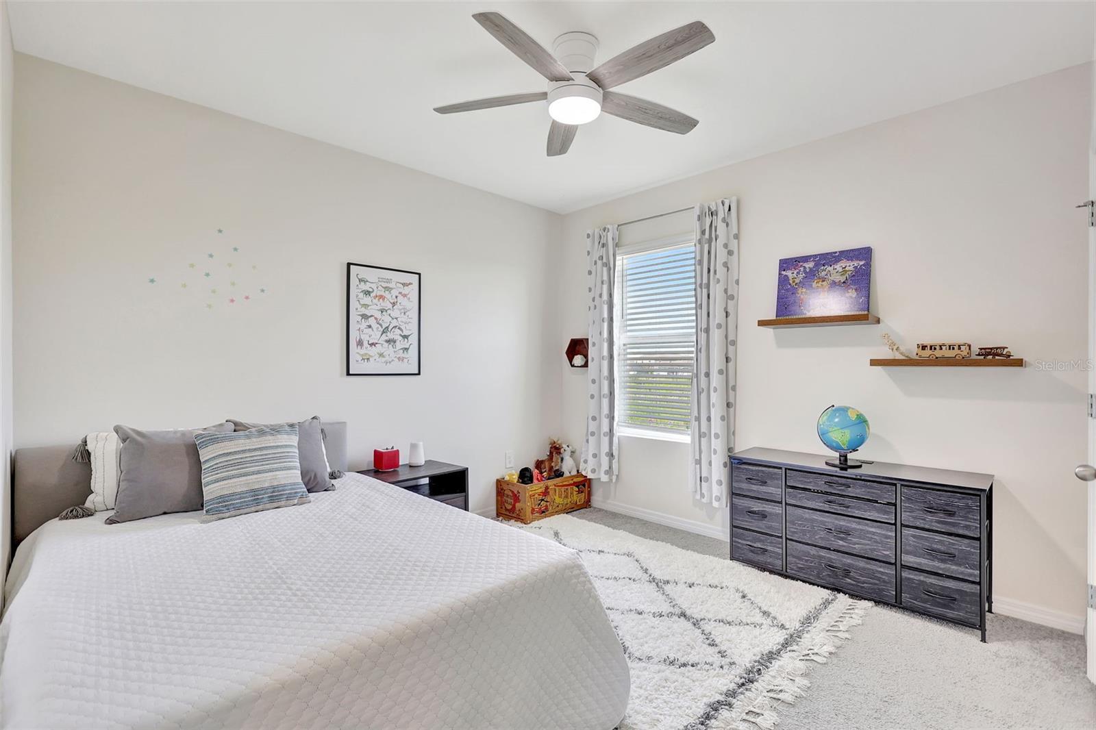 Image 39 of 87 For 17330 Harvest Moon Way