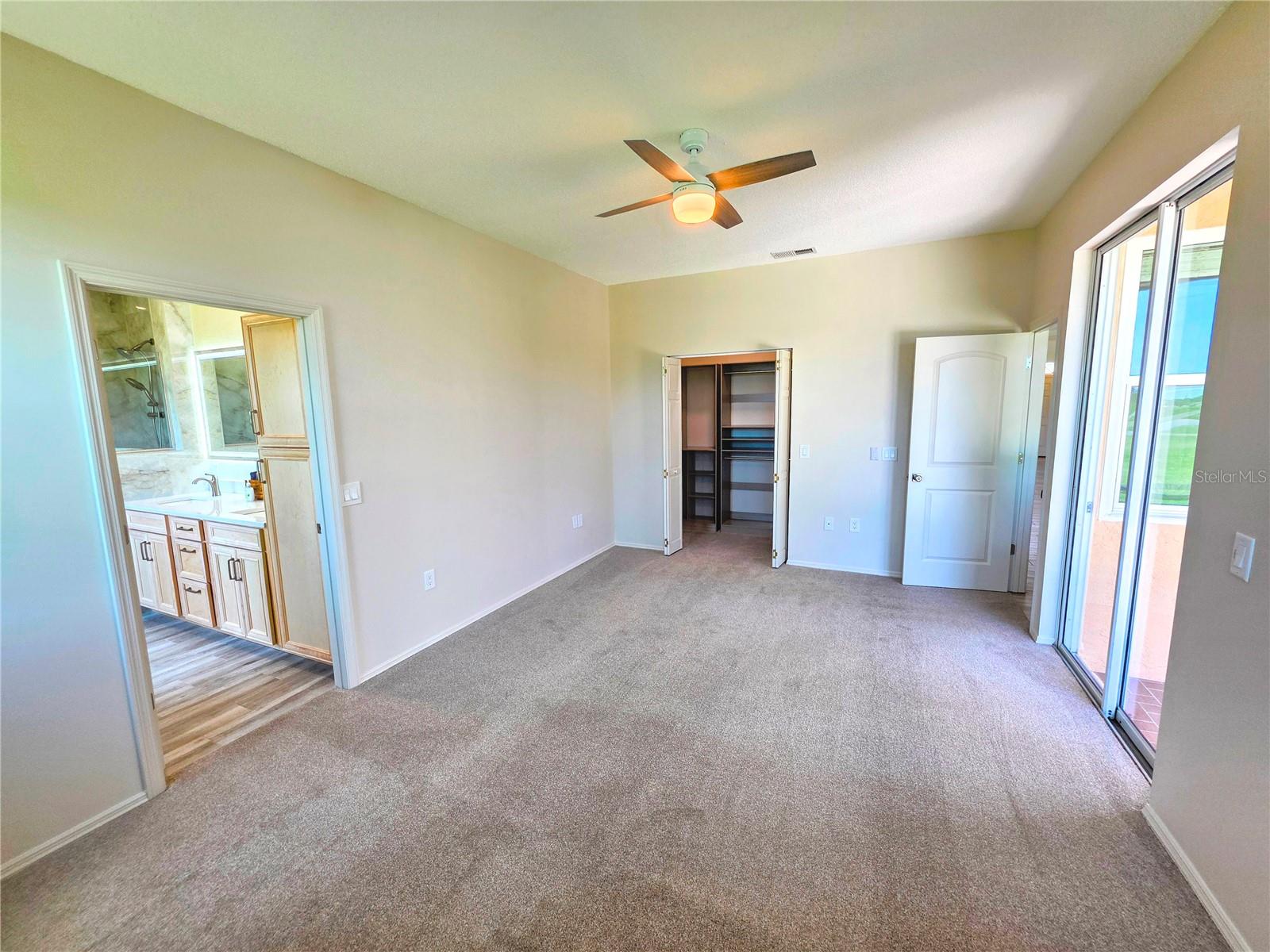 Image 13 of 47 For 834 Springwood Circle