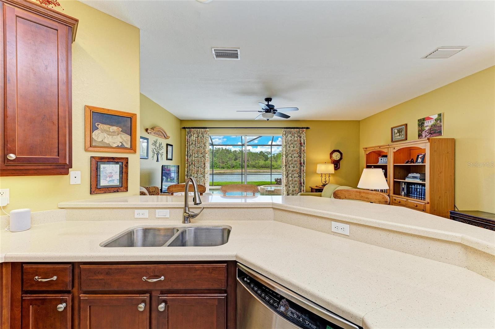 Image 30 of 89 For 235 River Enclave Court