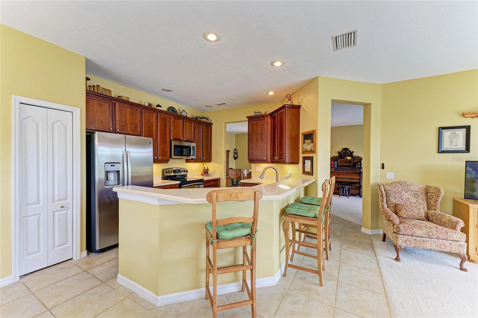 Image 34 of 89 For 235 River Enclave Court