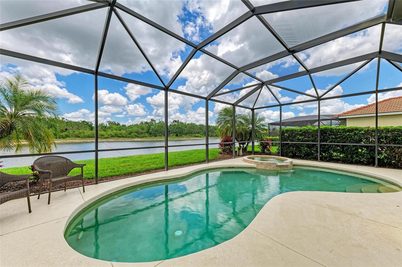 Image 5 of 89 For 235 River Enclave Court