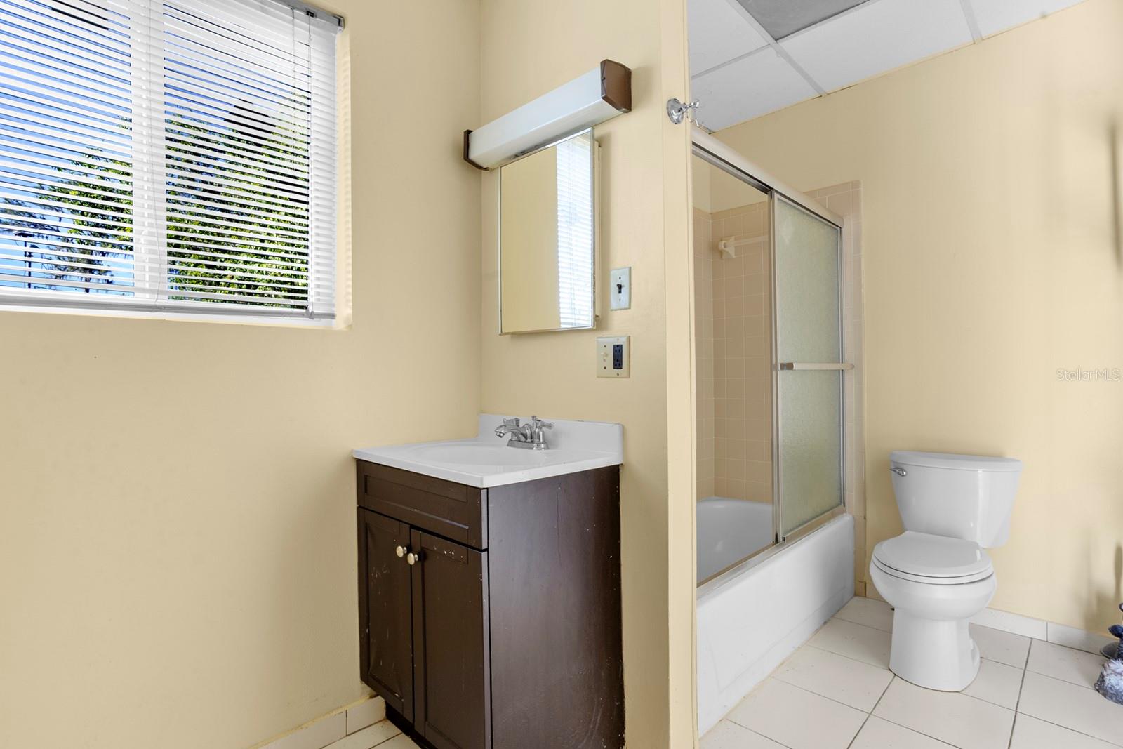 Image 16 of 23 For 641 Jackson Street