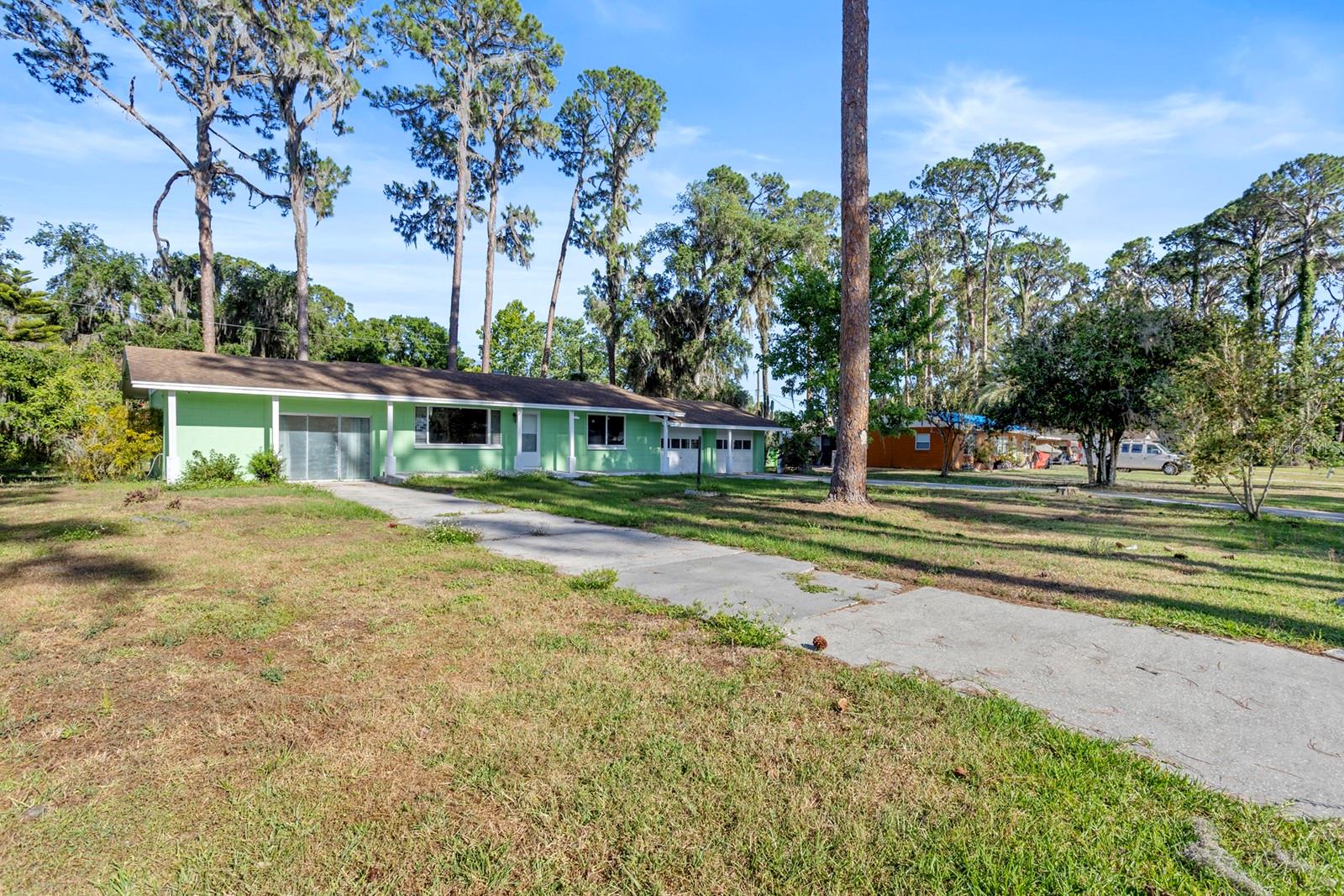 Image 3 of 23 For 641 Jackson Street