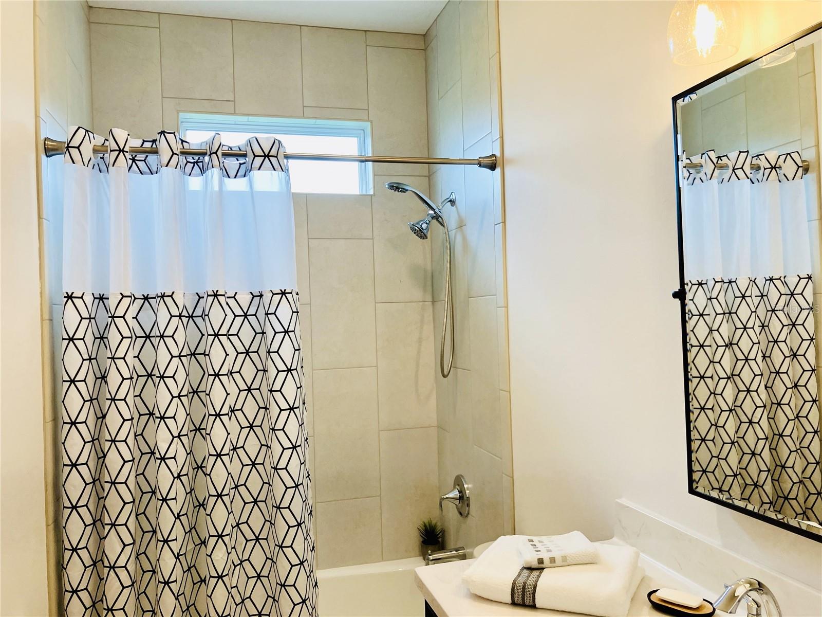 Image 12 of 25 For 17605 Roanwood Court
