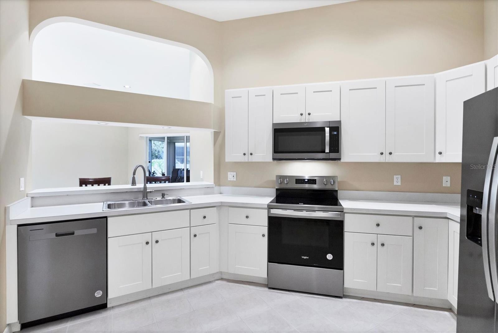 Image 14 of 55 For 6222 Country Club Way