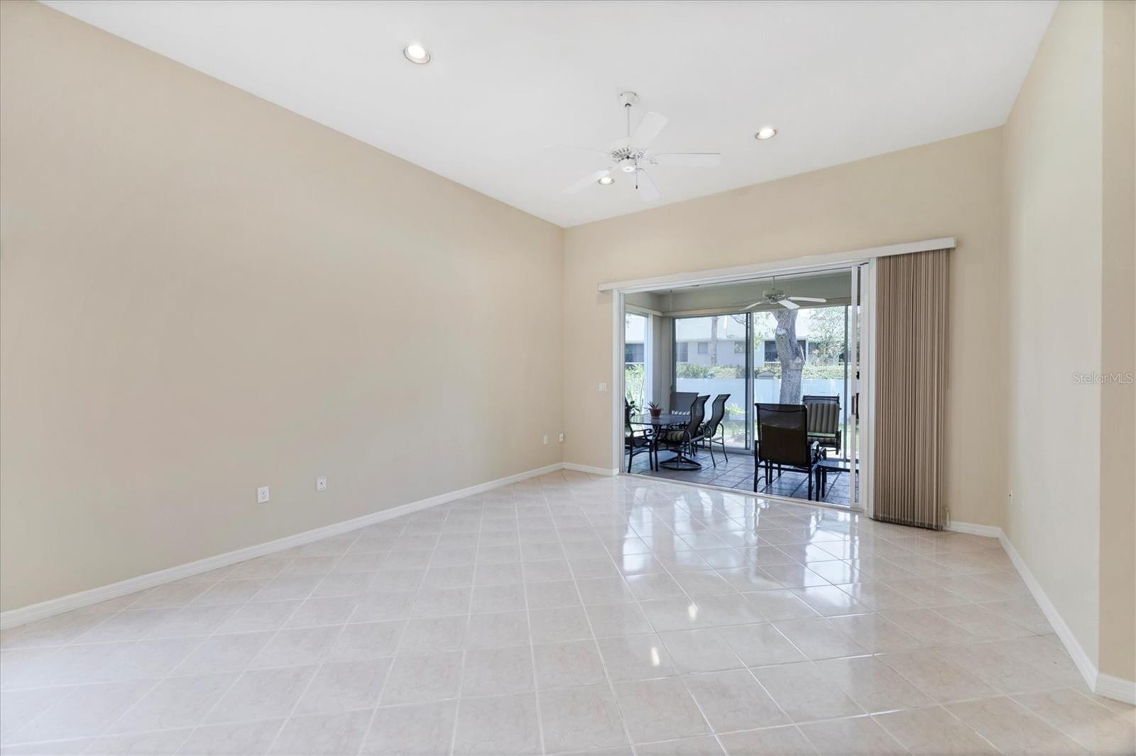 Image 6 of 55 For 6222 Country Club Way