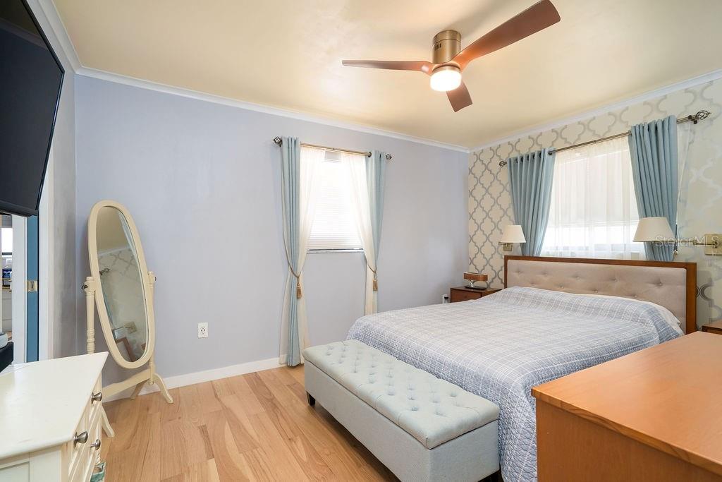 Image 15 of 20 For 2715 36th Avenue Terrace E
