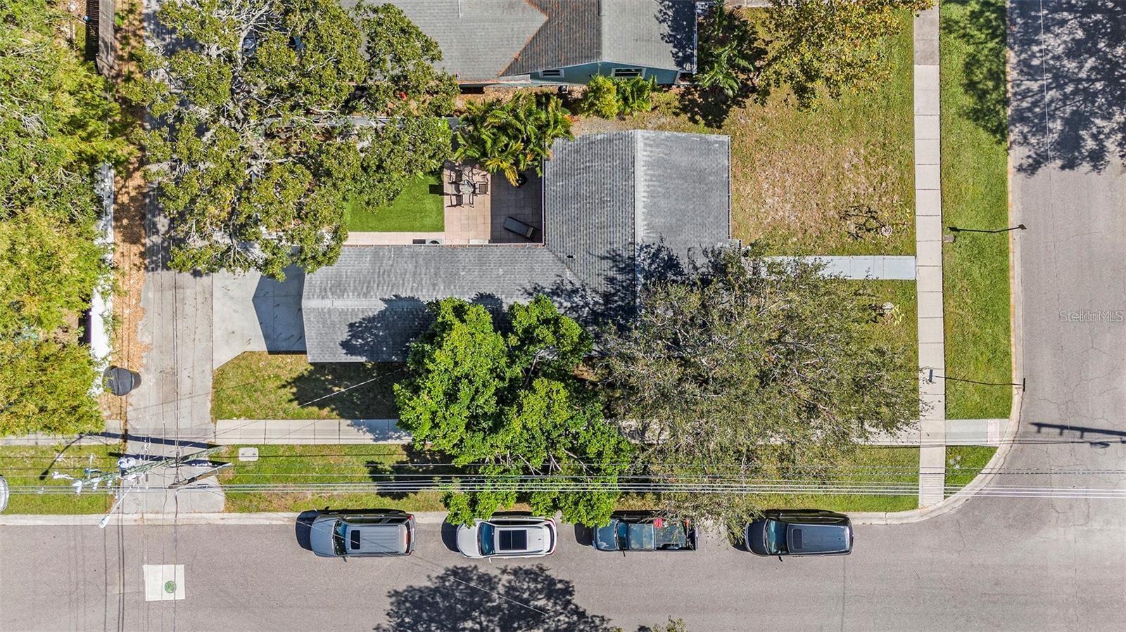 Image 24 of 33 For 777 51st Avenue N