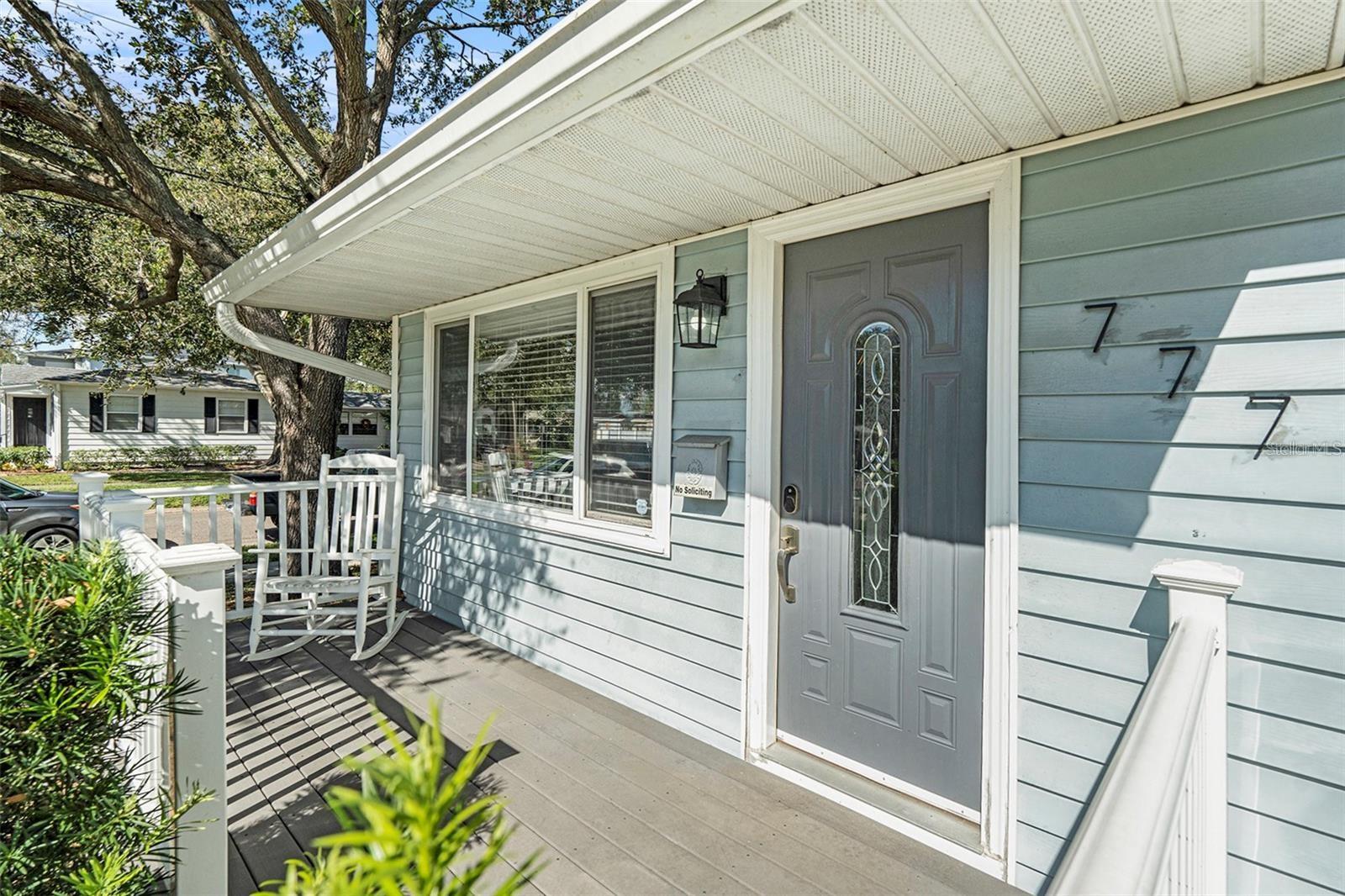 Image 5 of 33 For 777 51st Avenue N