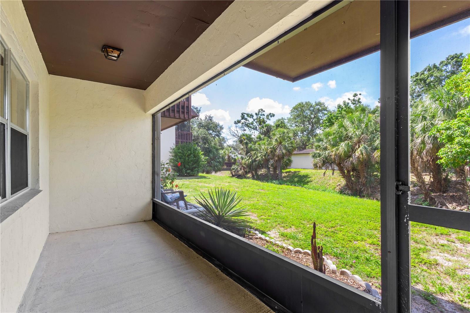 Image 12 of 34 For 3212 Ramblewood Drive N 3212