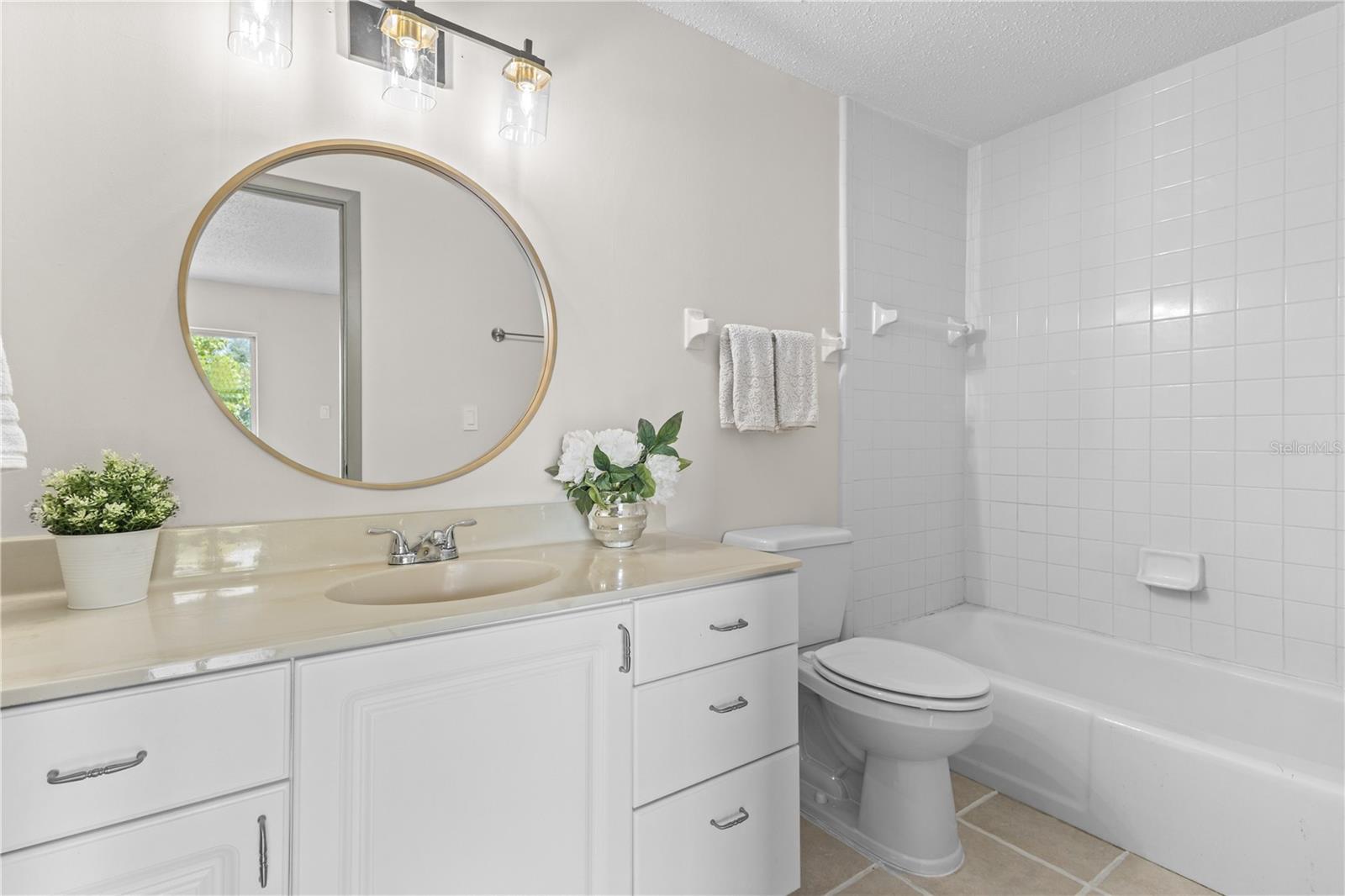 Image 19 of 34 For 3212 Ramblewood Drive N 3212