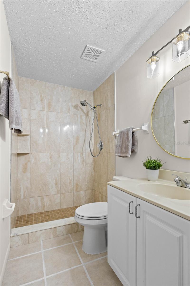 Image 21 of 34 For 3212 Ramblewood Drive N 3212