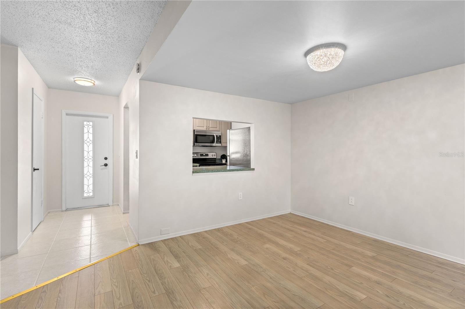 Image 7 of 34 For 3212 Ramblewood Drive N 3212