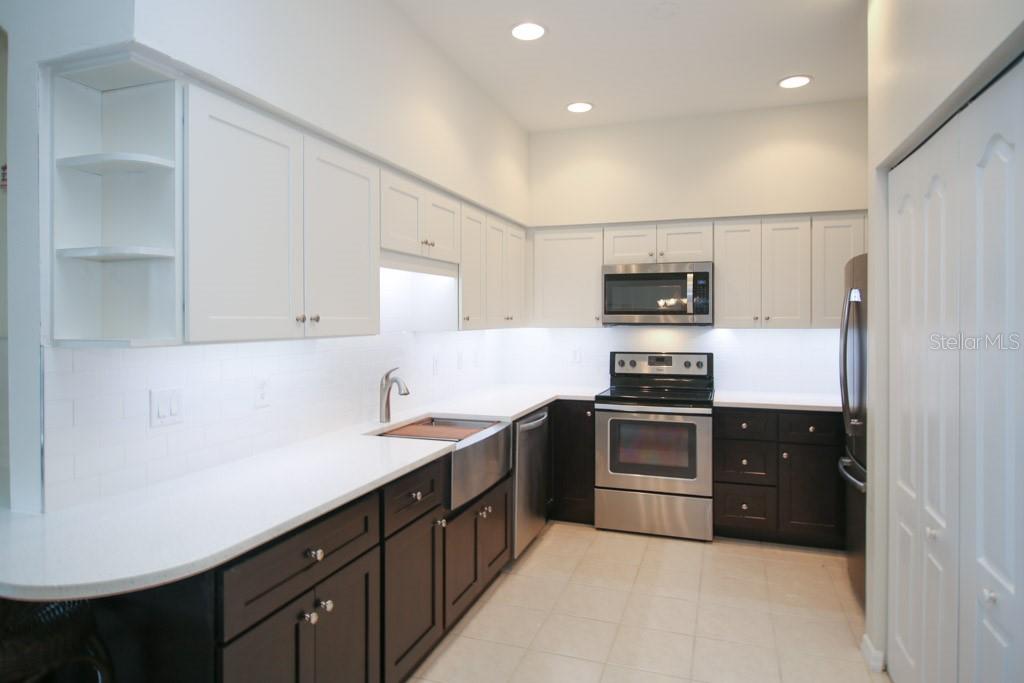 Image 15 of 32 For 6448 7th Avenue Circle W