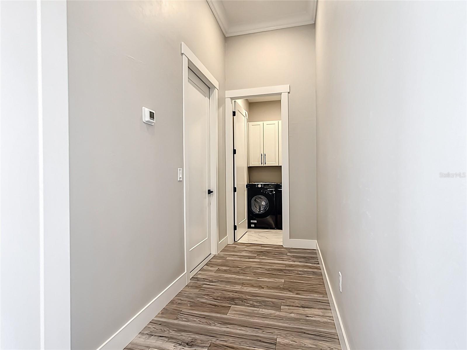 Image 33 of 53 For 10588 Kidron Avenue