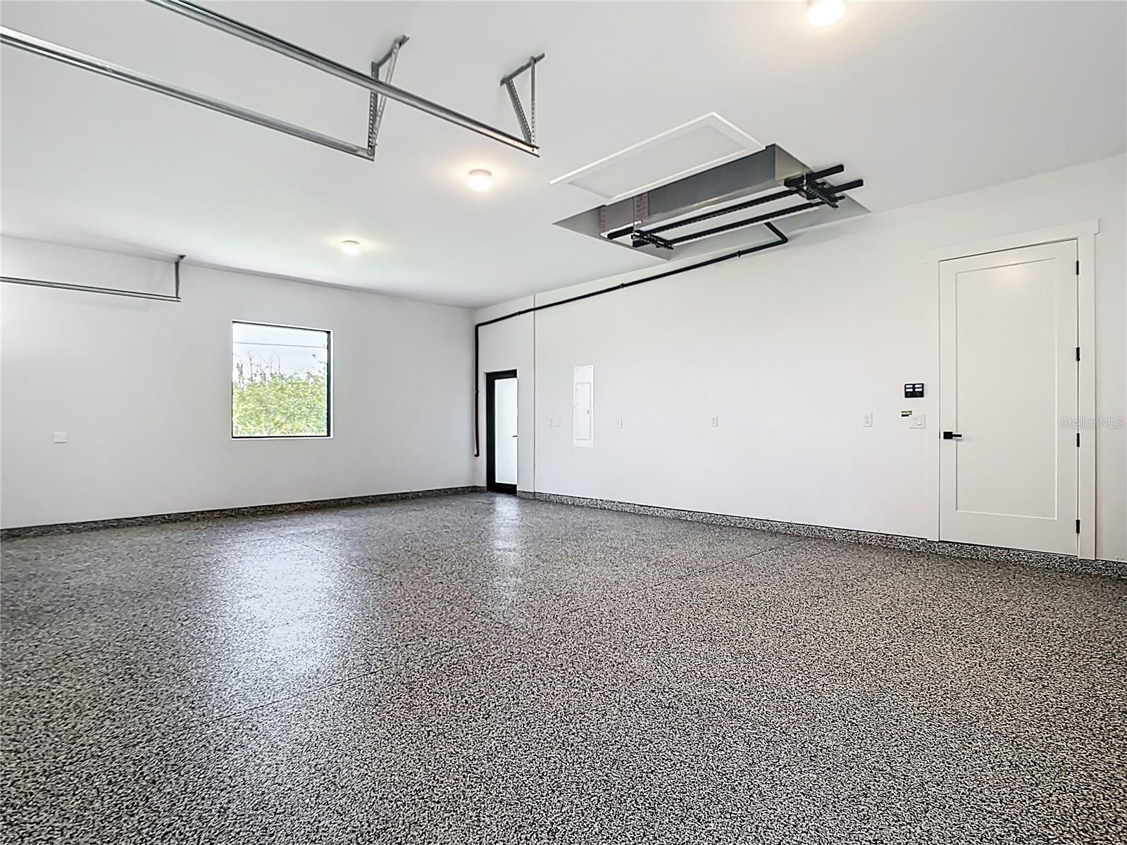 Image 44 of 53 For 10588 Kidron Avenue