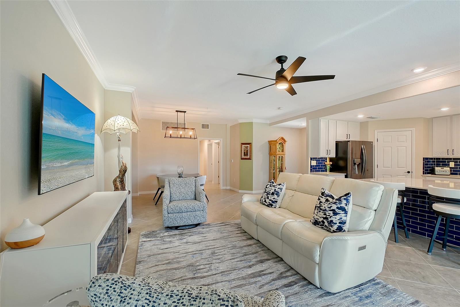Listing photo id 20 for 1017 Tidewater Shores Loop 1017